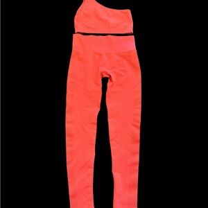 SET Active Pink Activewear set